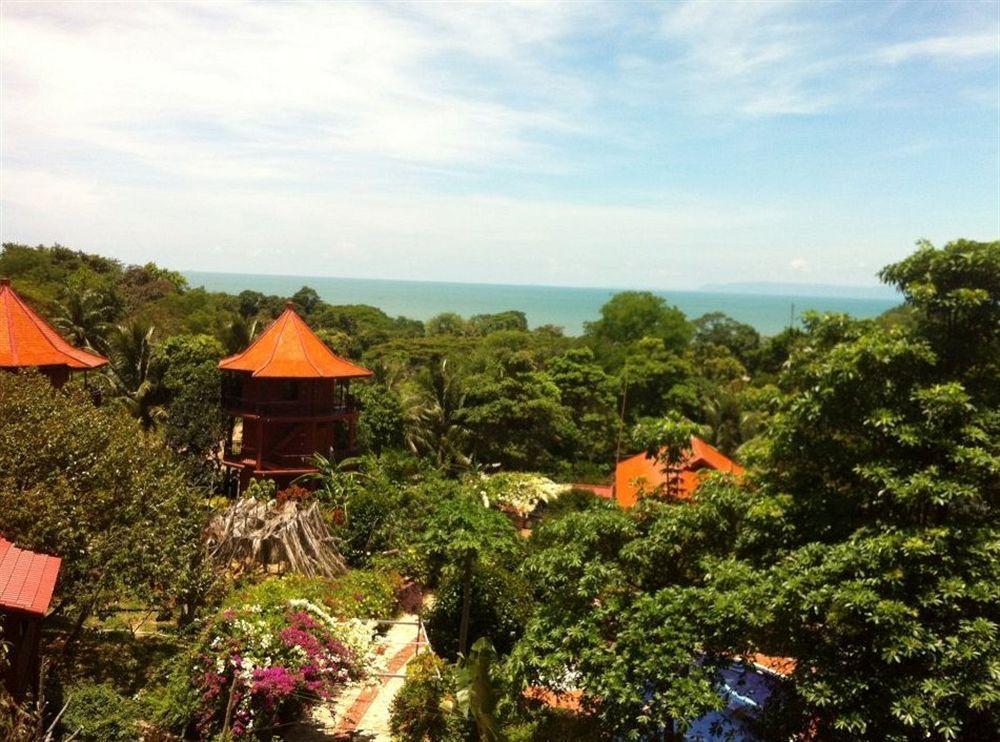 Spring Valley Resort Kep Esterno foto